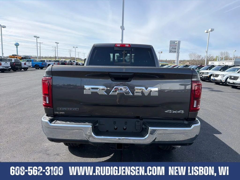 New 2026 Granite Crystal Metallic Clearcoat RAM Big Horn image 4