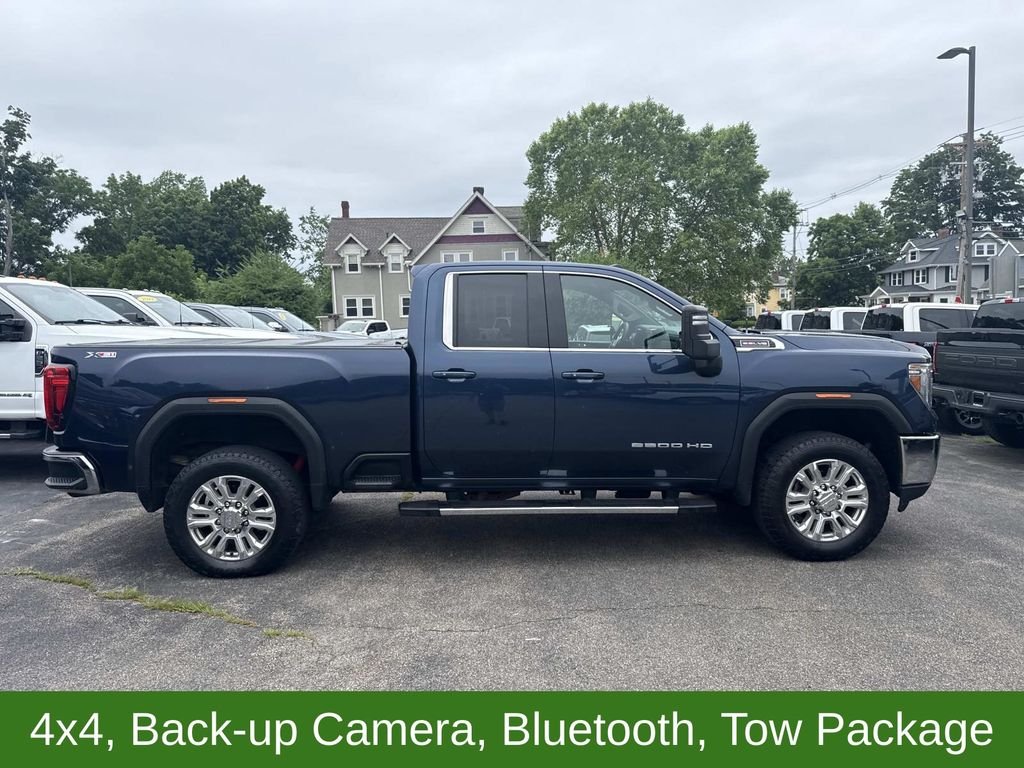Used 2020 Blue GMC SLE image 6