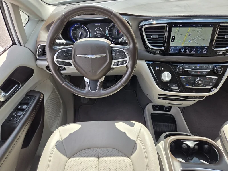 Used 2019 Bright White Clearcoat CHRYSLER TOURING L PLUS image 14