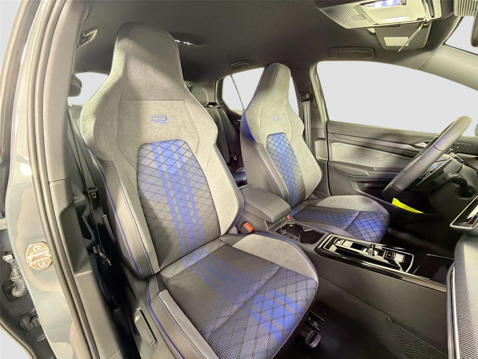 New 2026 graphite gray Volkswagen 2.0T DSG image 26