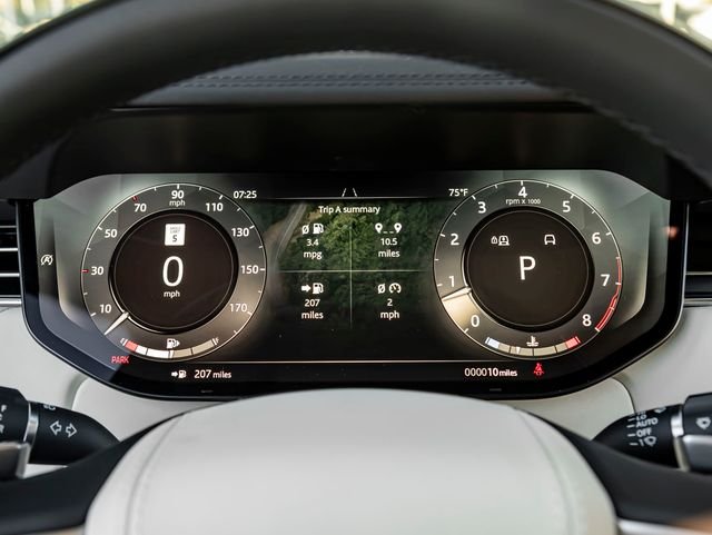 New 2026 Santorini Black Land Rover SE image 17