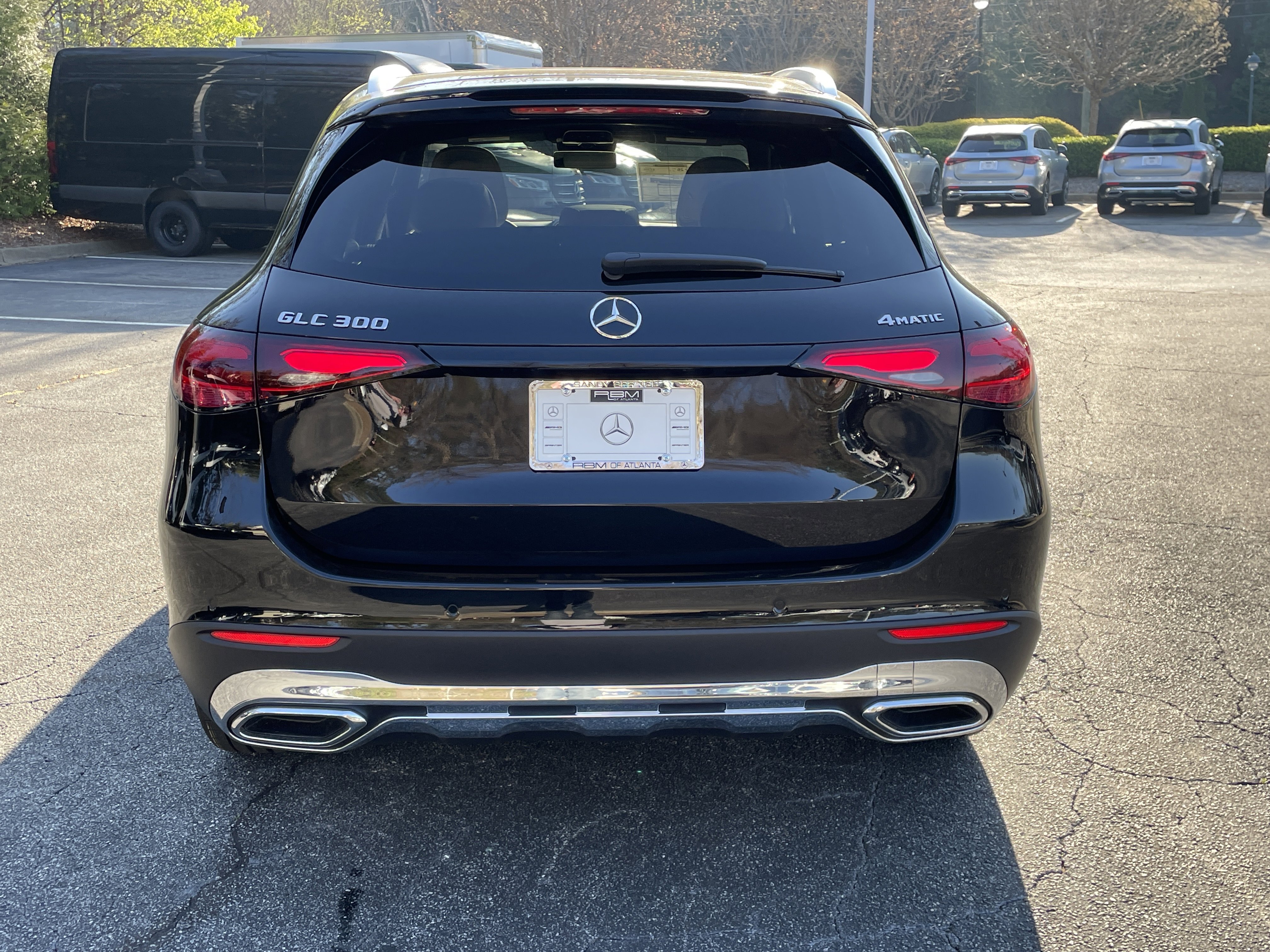 New 2026 Obsidian Black Metallic Mercedes-Benz GLC 300 4MATIC® SUV image 7