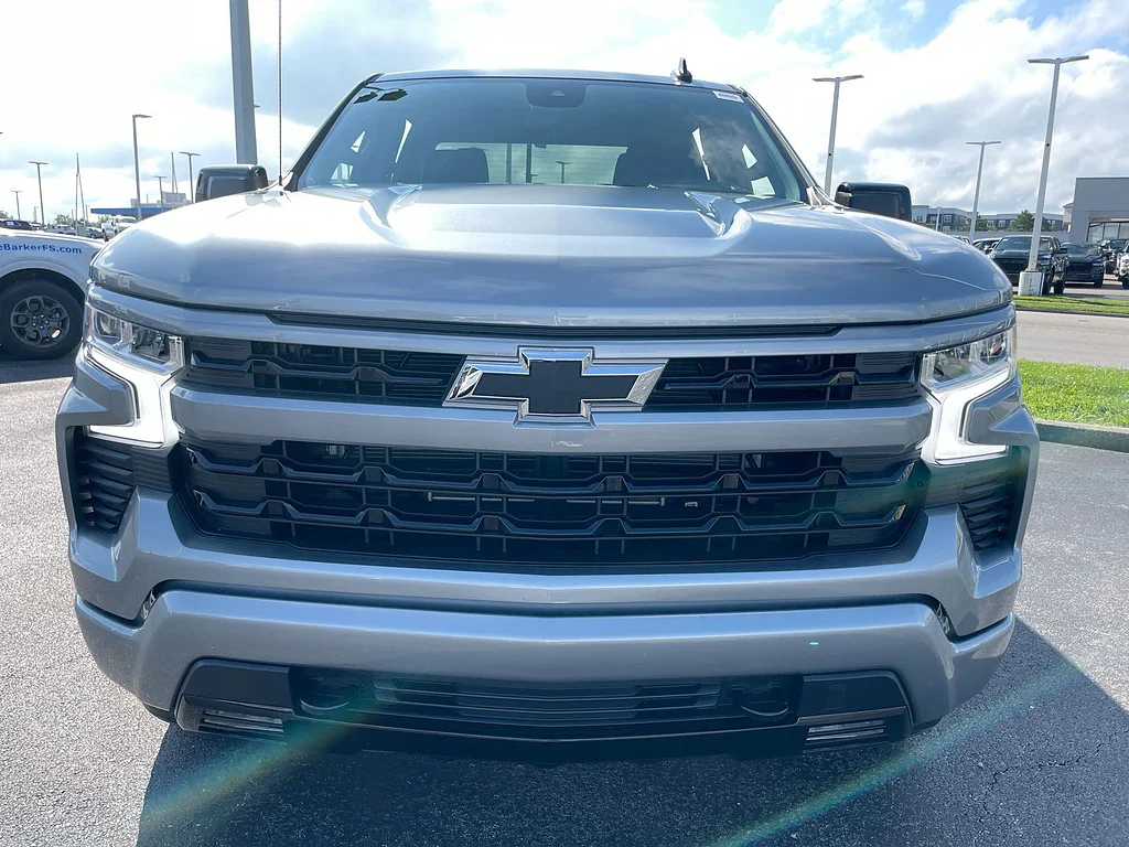 Used 2026 Sterling Gray Metallic Chevrolet RST image 31