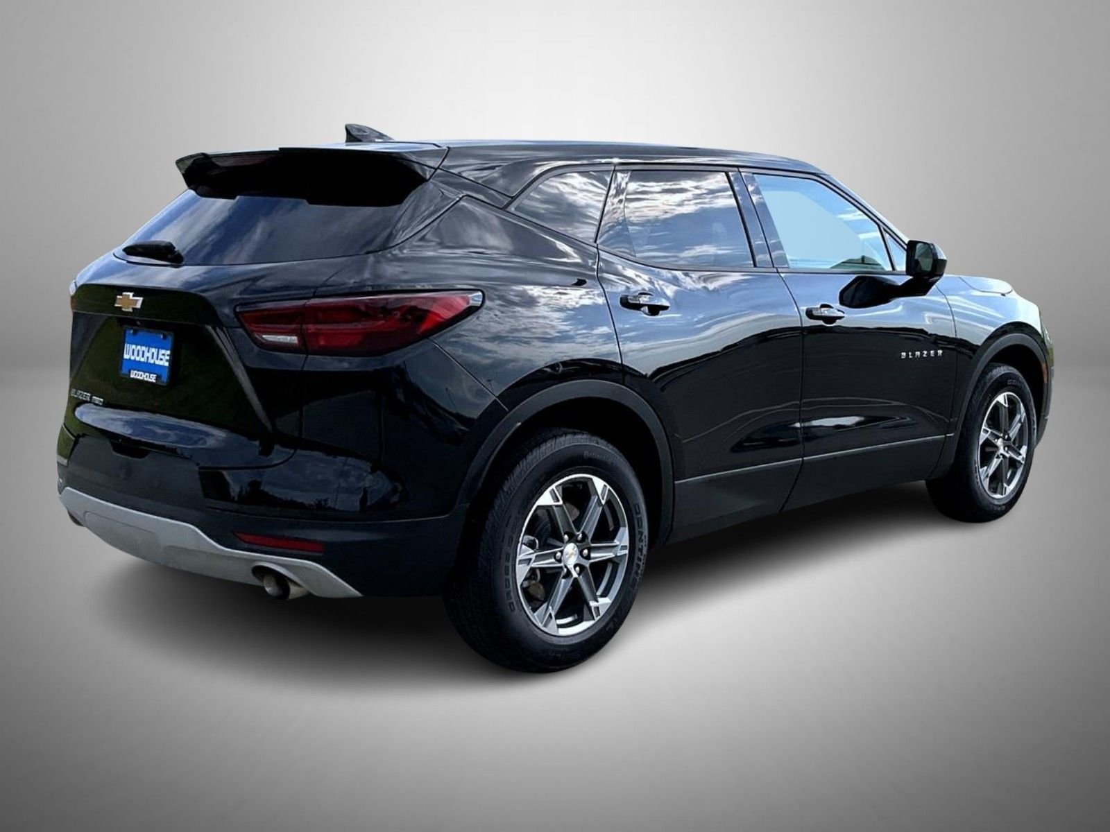 Used 2025 Black Chevrolet LT image 5