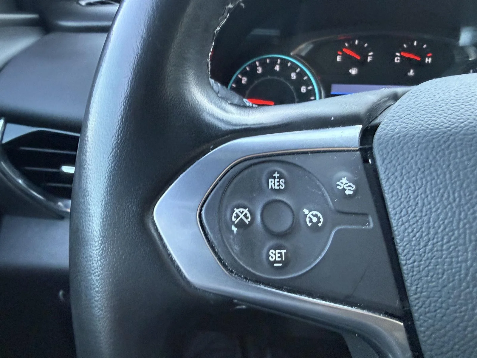 Used 2023 Mosaic Black Metallic Chevrolet LT Cloth image 10