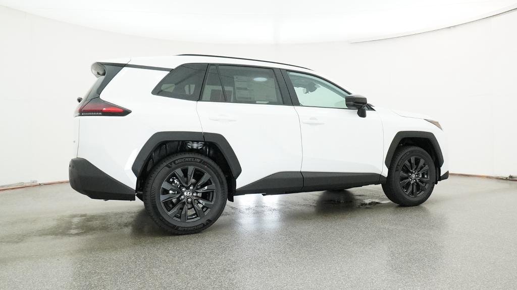 New 2026 Ice Cap Toyota XLE Premium image 15