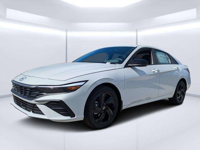 New 2026 White Hyundai SEL Sport image 7
