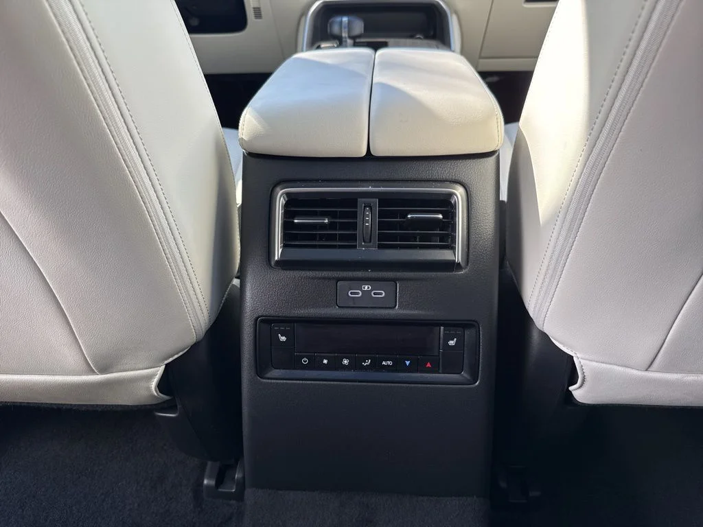 2025 Mazda CX-90 Premium Plus Package - Photo 28