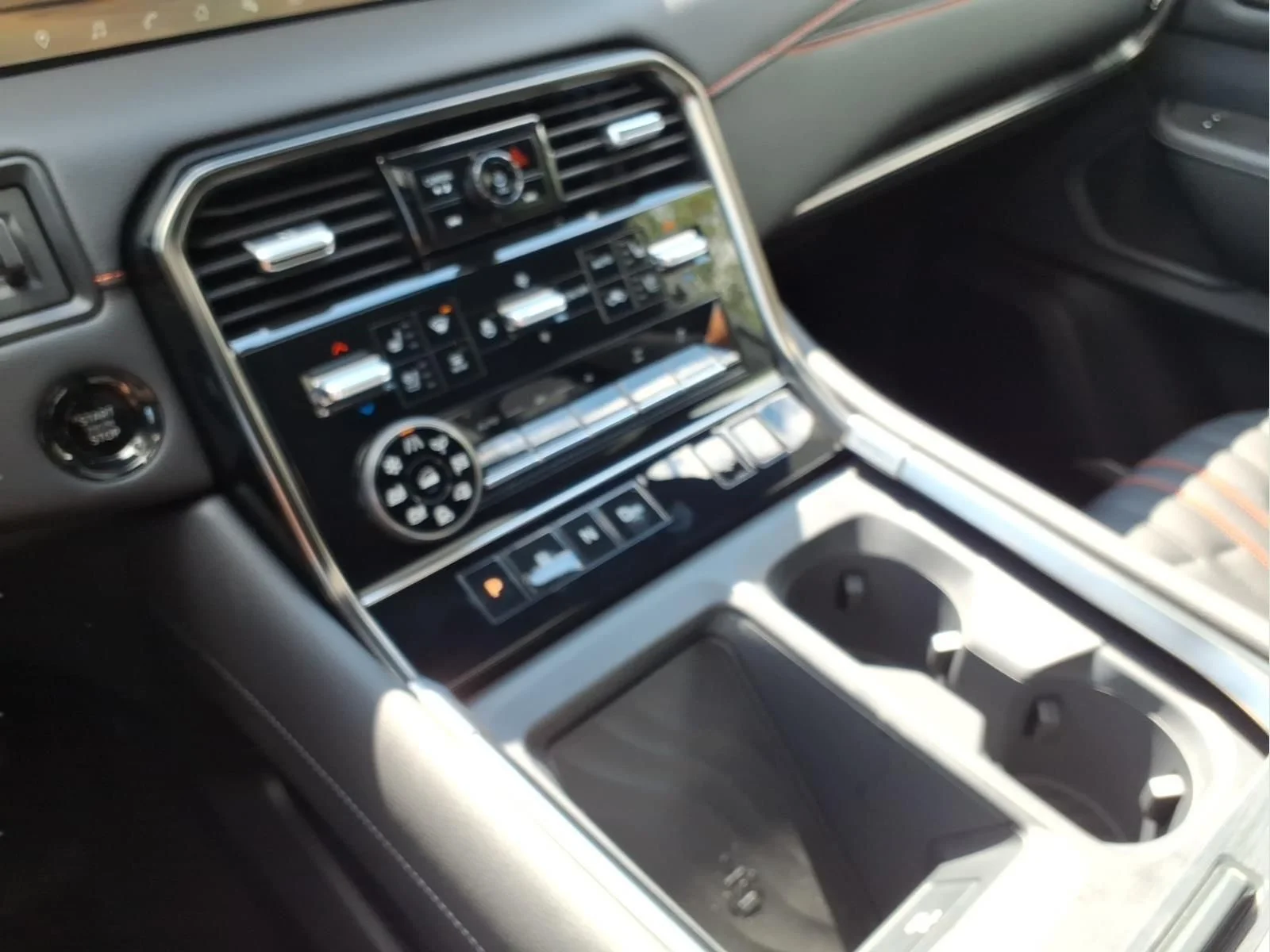 New 2026 Alpine Metallic / Super Black Two-tone Nissan PRO-4X® image 17