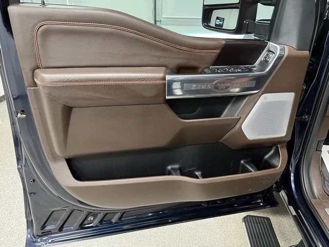 Used 2025 Blue Ford King Ranch image 23