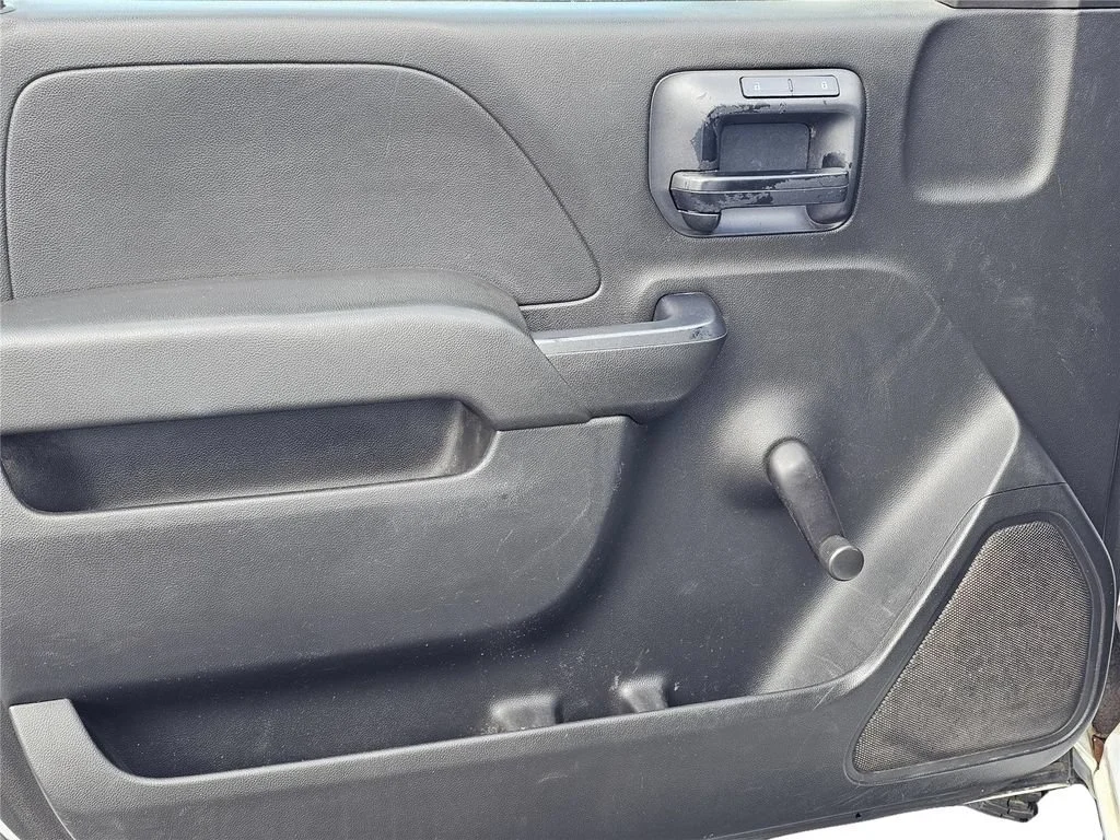 Used 2014 SUMMIT WHITE Chevrolet Work Truck image 12