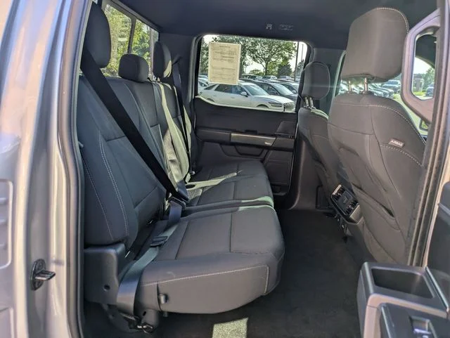 Used 2022 Silver Ford XLT image 26