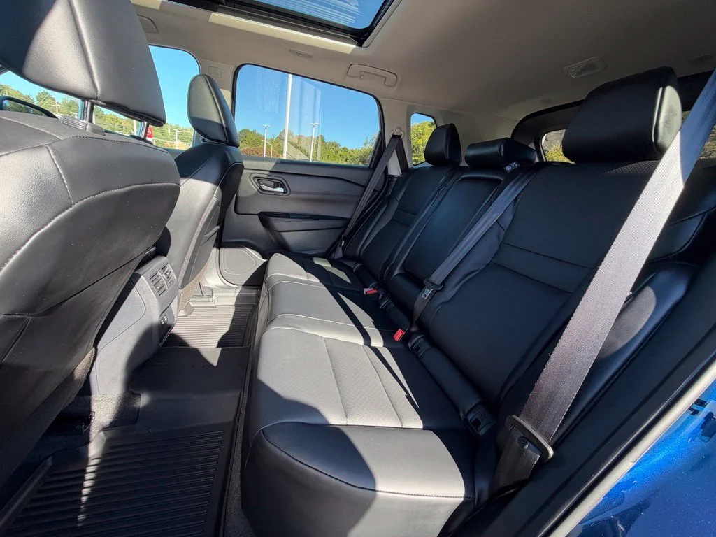 Used 2026 Deep Ocean Nissan Dark Armor image 14