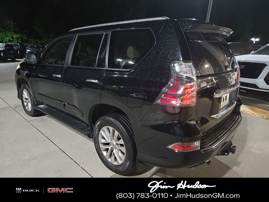 Used 2019 Black Lexus 460 image 3