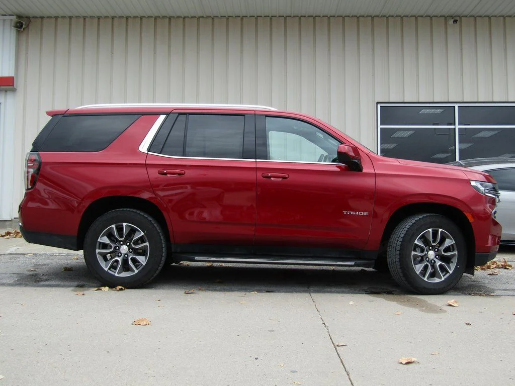Used 2023 Chevrolet Tahoe LS with VIN 1GNSKMKD6PR202414 for sale in Kansas City