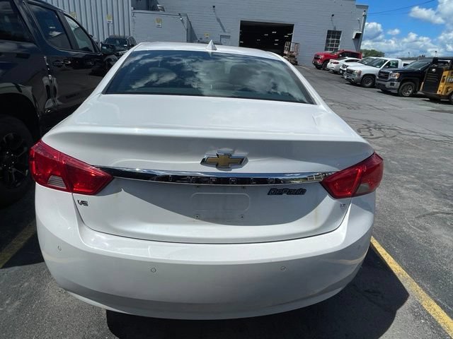 Used 2015 IRIDESCENT PEARL TRICOAT Chevrolet LT image 7