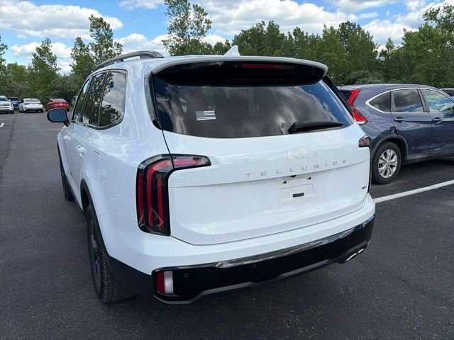 Used 2024 White Kia SX-Prestige X-Pro image 11