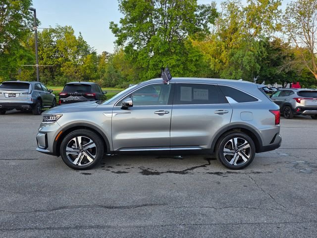 Used 2023 Gray Kia EX image 5