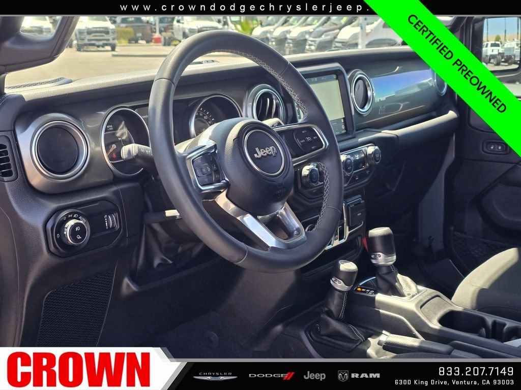 Certified Used 2023 Gray Jeep Overland image 18