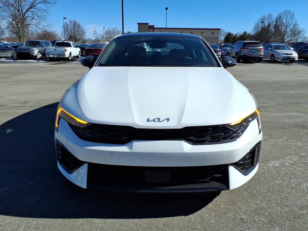 New 2026 Snow White Pearl Kia GT-Line FWD image 9