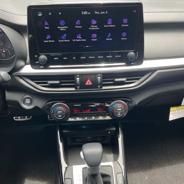 Used 2024 Snow White Pearl Kia GT-Line image 16