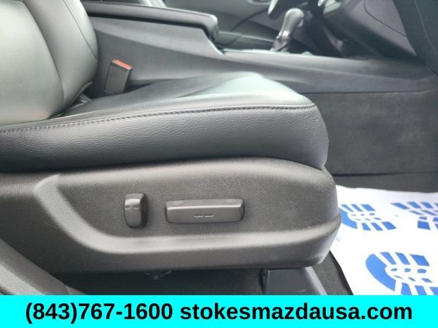 Used 2016  Acura Base image 29