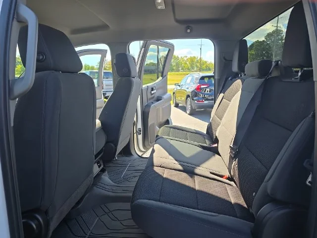 Used 2022 White Chevrolet WT image 15