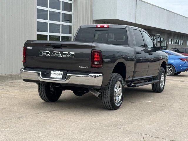 New 2026 Granite Crystal Metallic Clear-Coat Exterior Paint RAM Tradesman image 3