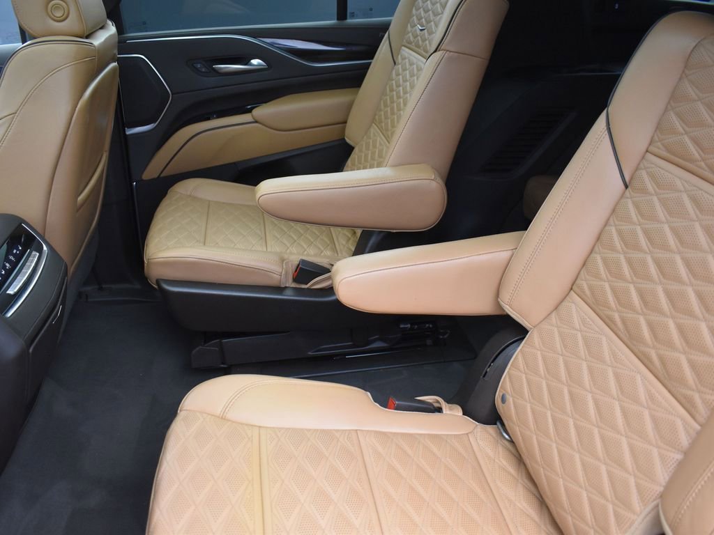 2022 CADILLAC ESCALADE - Image 28