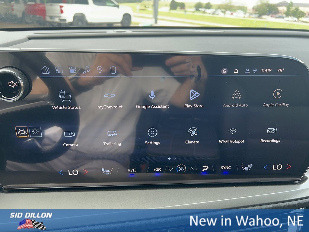 2027 Chevrolet Traverse LT - Photo 14