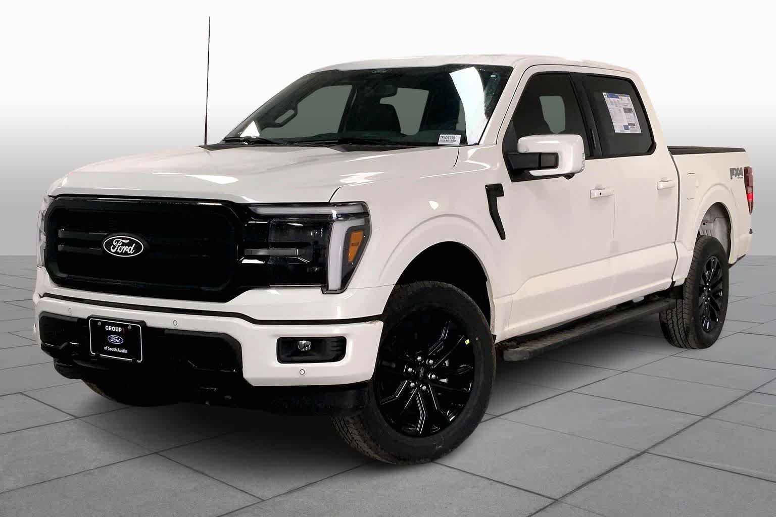 New 2026 Star White Metallic Tri-Coat Ford Lariat® image 22