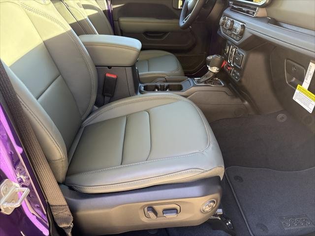 New 2026 Reign Exterior Paint Jeep Mojave image 17