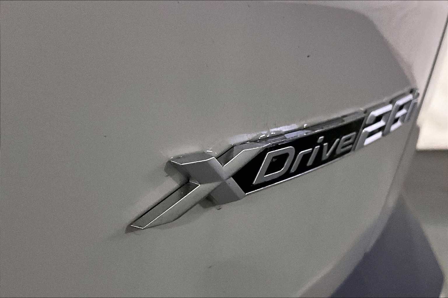 2026 BMW X2 28i - Photo 6