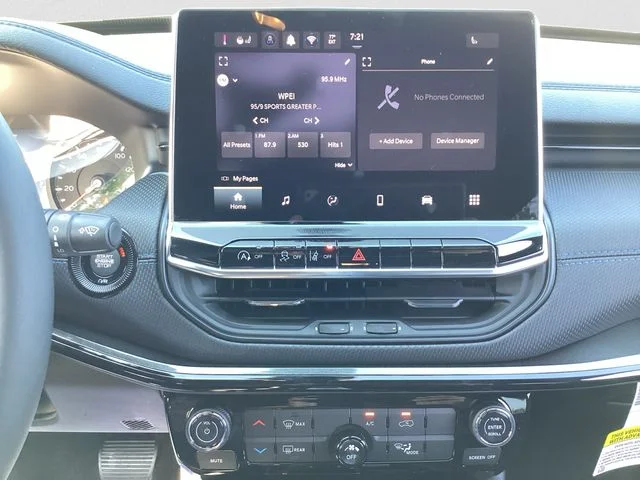 New 2026 Pearl Jeep LATITUDE ALTITUDE 4X4 image 12