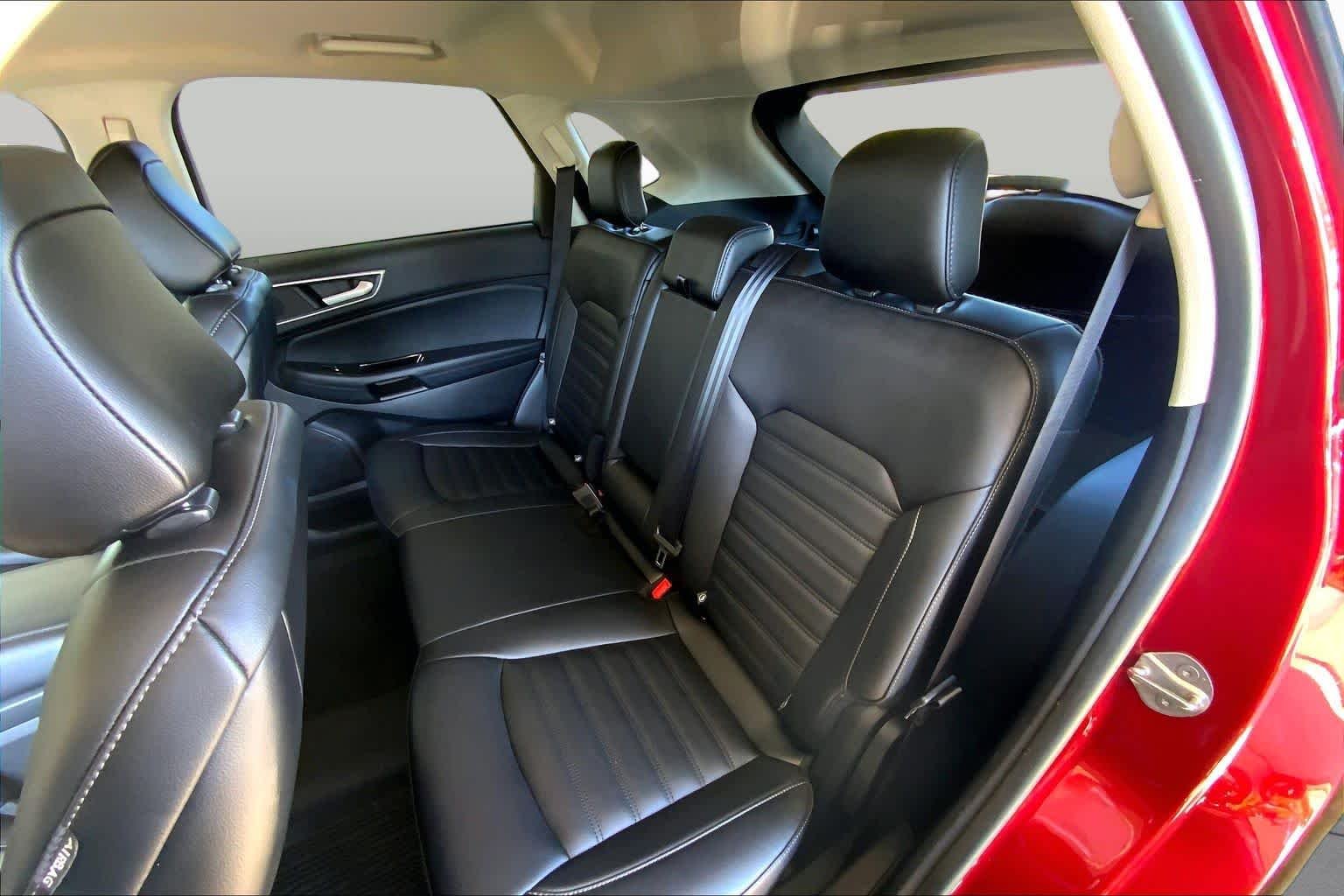 Used 2020 Rapid Red Metallic Tinted Clearcoat Ford SEL image 20