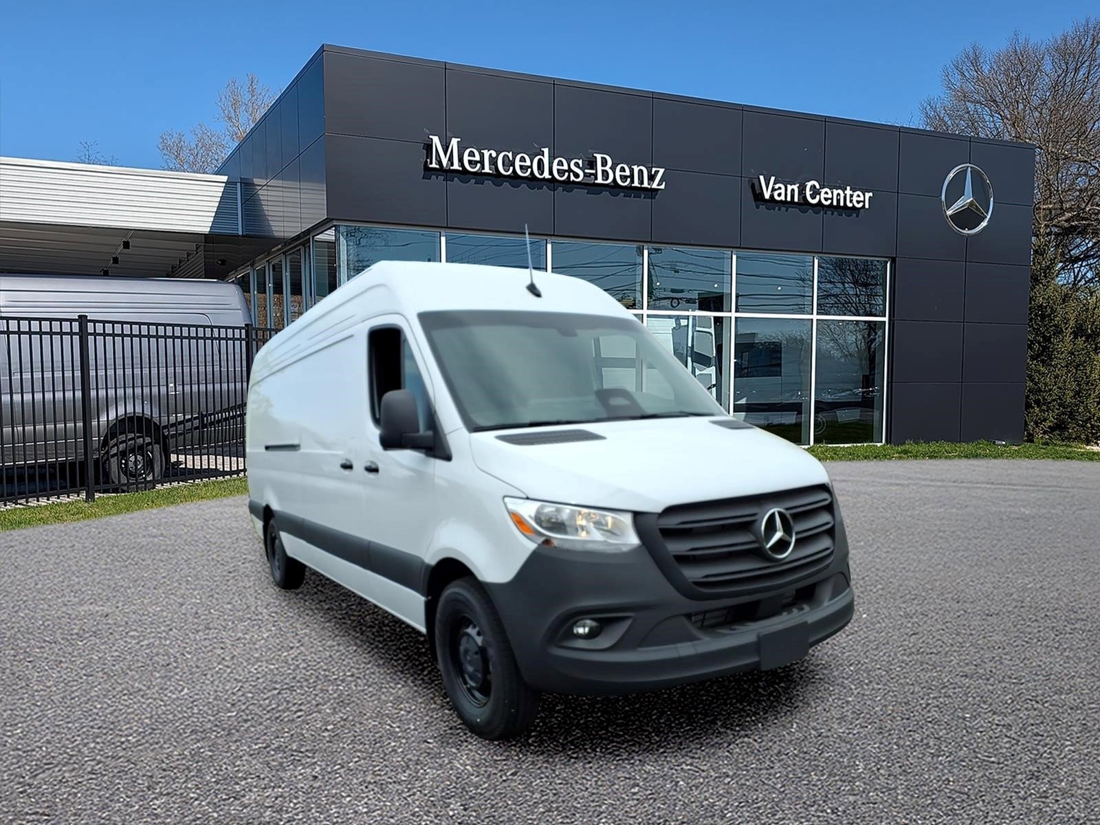 2026 Mercedes-Benz Sprinter 2500 170 WB High Roof's photo