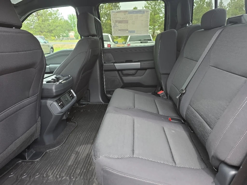 New 2026 Avalanche Ford XLT image 12