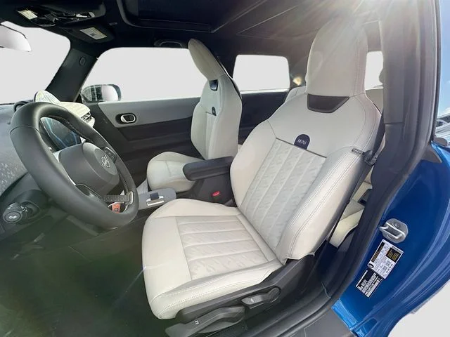 2026 MINI Hardtop 2 Door S - Photo 15