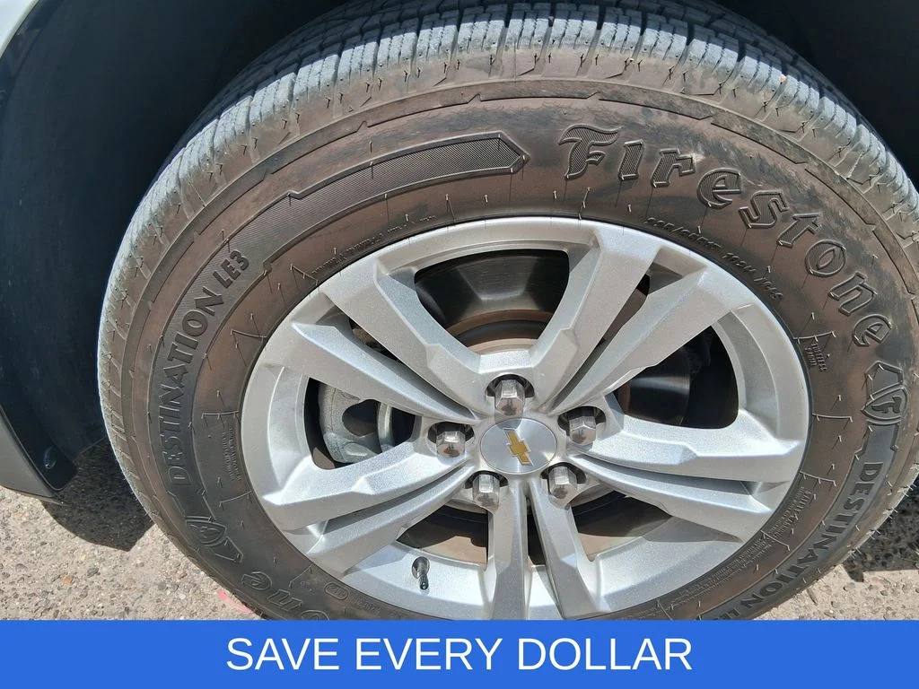 Used 2017 White Chevrolet LS image 8