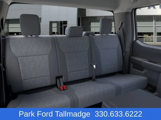 New 2025 Oxford White Ford XL image 11