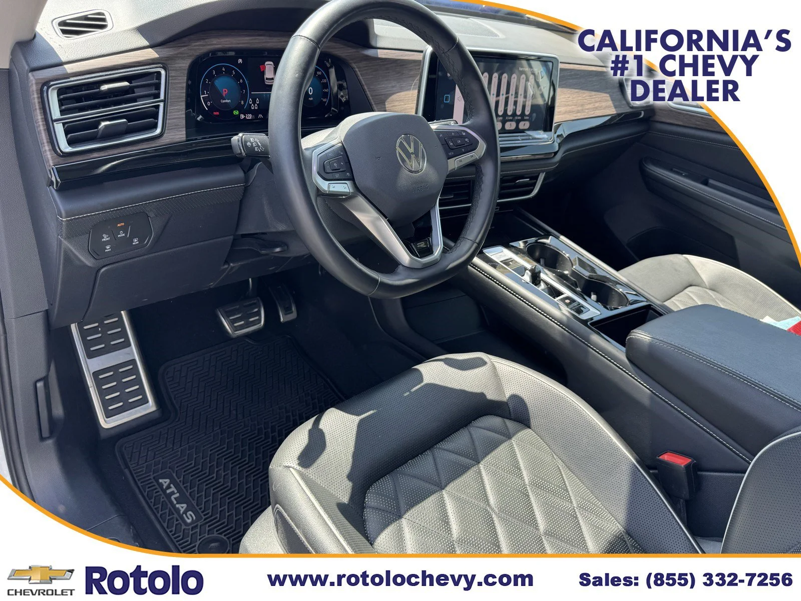 Used 2025 White Volkswagen 2.0T SEL Premium R-Line image 19