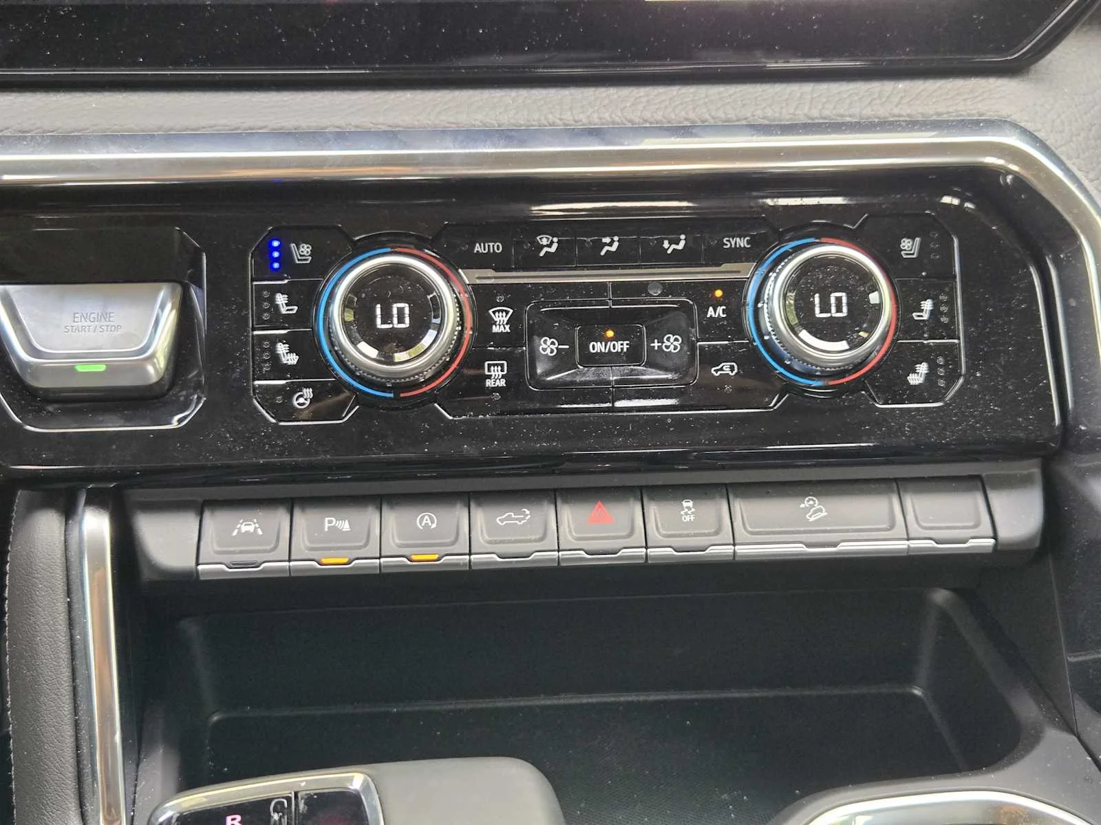 2026 GMC Sierra 1500 Denali - Photo 13