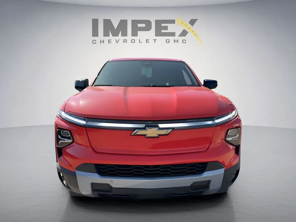 Used 2026 Habanero Orange Chevrolet LT - Max Range image 6