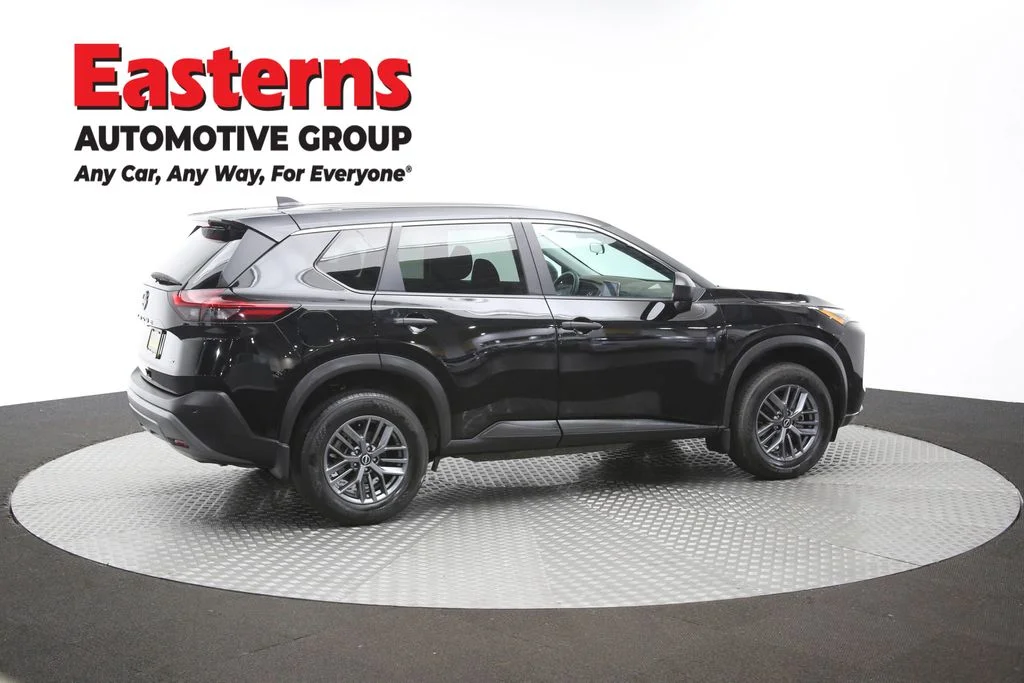 Used 2023 Black Nissan S image 43