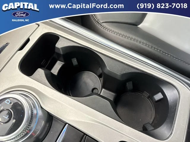 Used 2023 Silver Ford XLT image 31