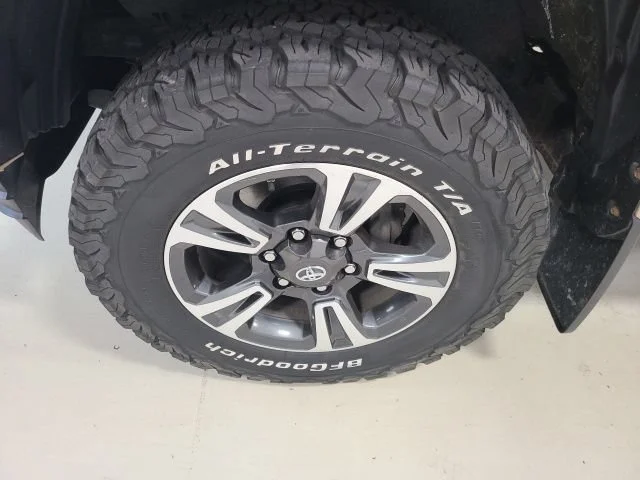 Used 2017 Quicksand Toyota TRD Sport image 36