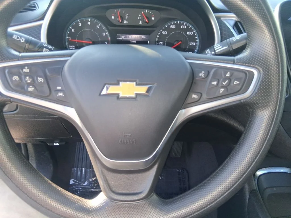 Used 2023 Gray Chevrolet LT image 20