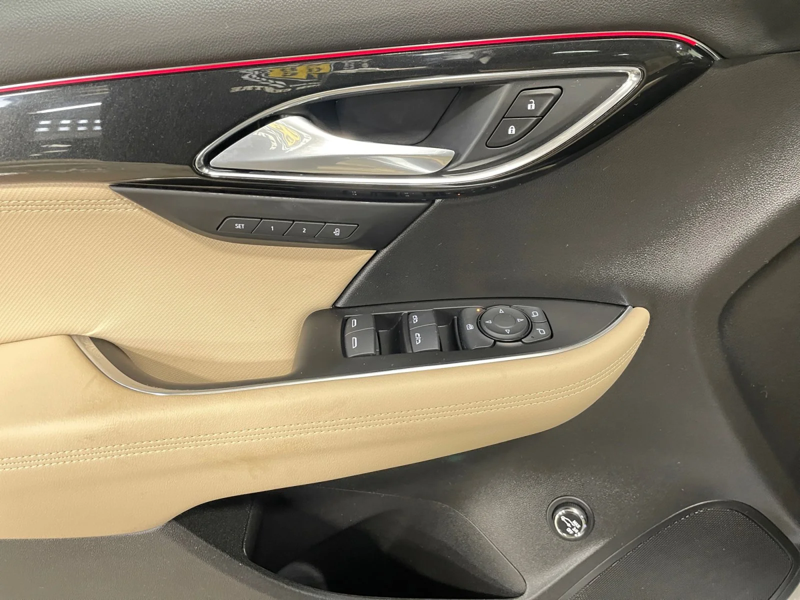 New 2026 Iridescent White Tricoat Buick Preferred AWD image 13