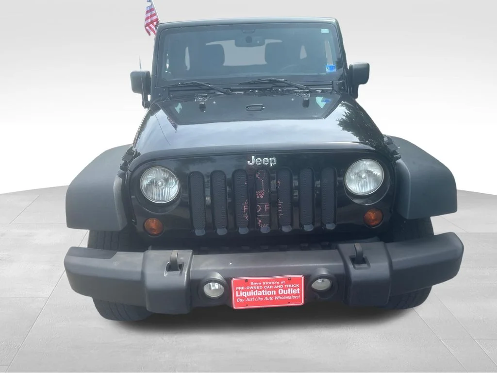 Used 2014 Black Jeep Unlimited Rubicon image 31
