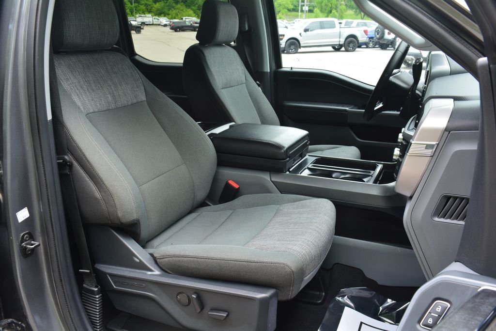 Used 2023 Gray Ford XLT image 20